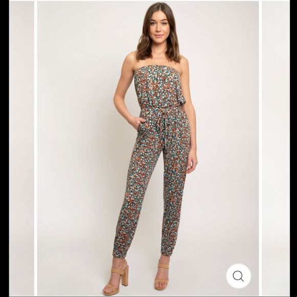 Ditsy Floral Printed Strapless Jumpsuit Joggers - Picture 2 of 9